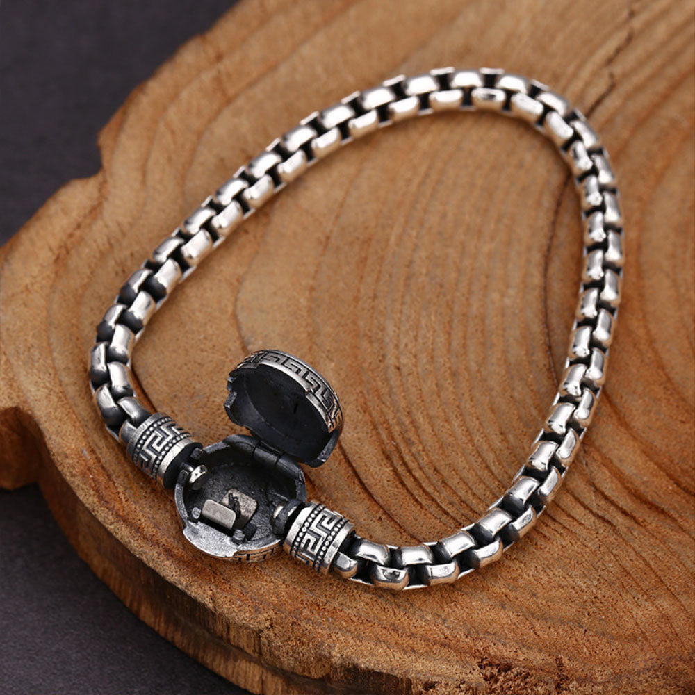 Men's Sterling Silver Lion Clasp Box Chain Bracelet