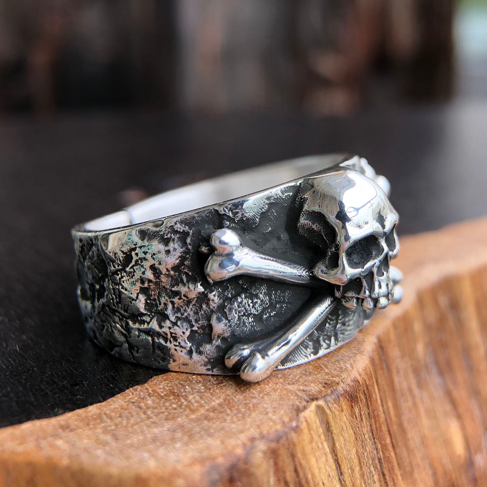 Men's Fine Silver Skull and Crossbones Ring