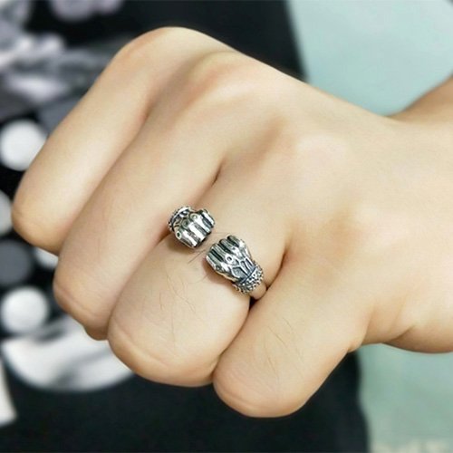 Men's Sterling Silver Fists Wrap Ring