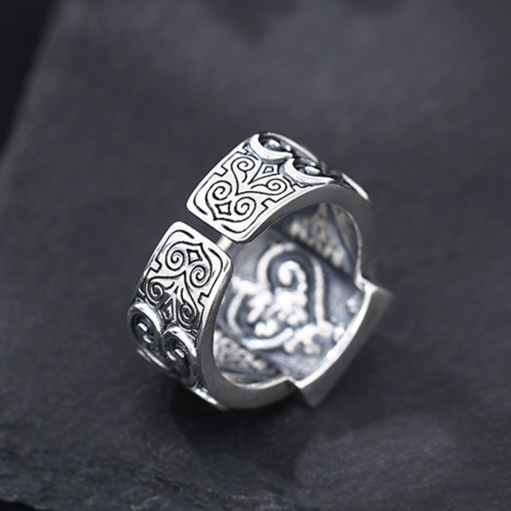 Men's Sterling Silver Heart Poker Ring