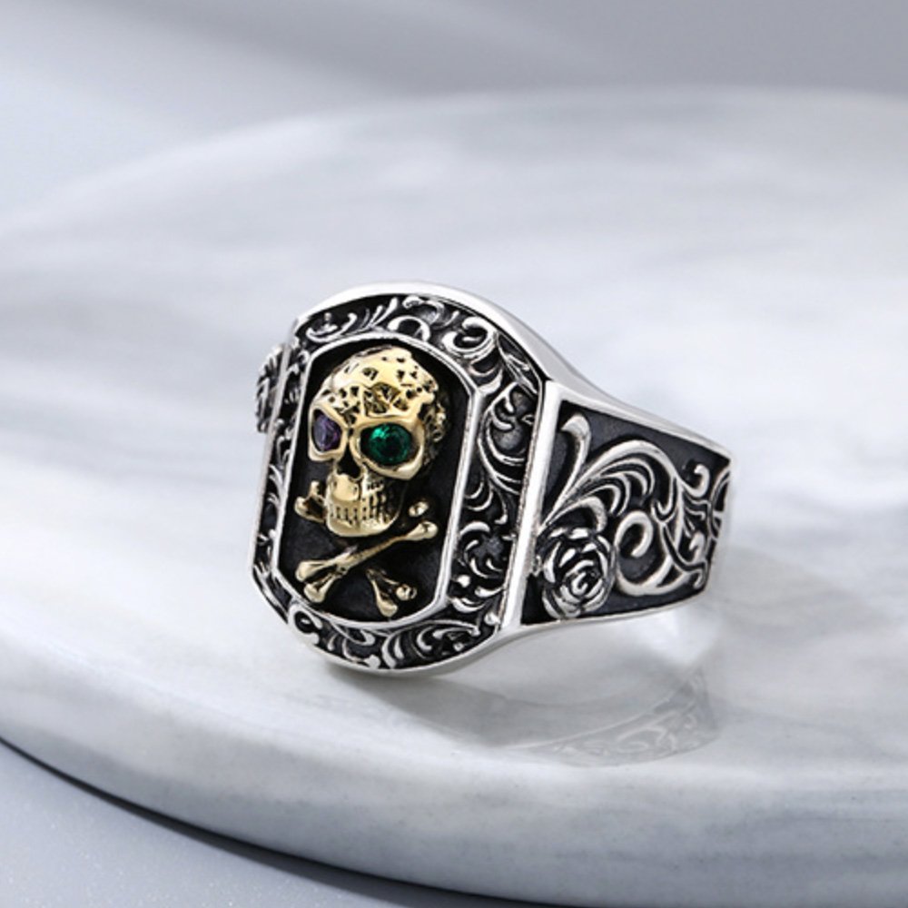 Men's Sterling Silver Ivy Pattern Skull Ring