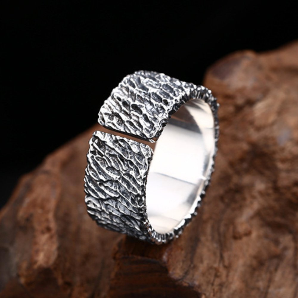 Men's Sterling Silver Rock Texture Ring - Jewelry1000.com