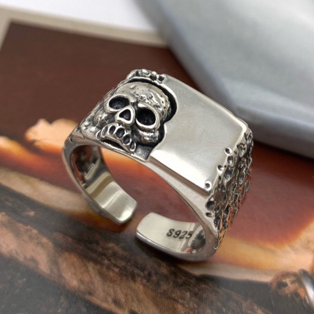 Men's Sterling Silver Skull Signet Ring