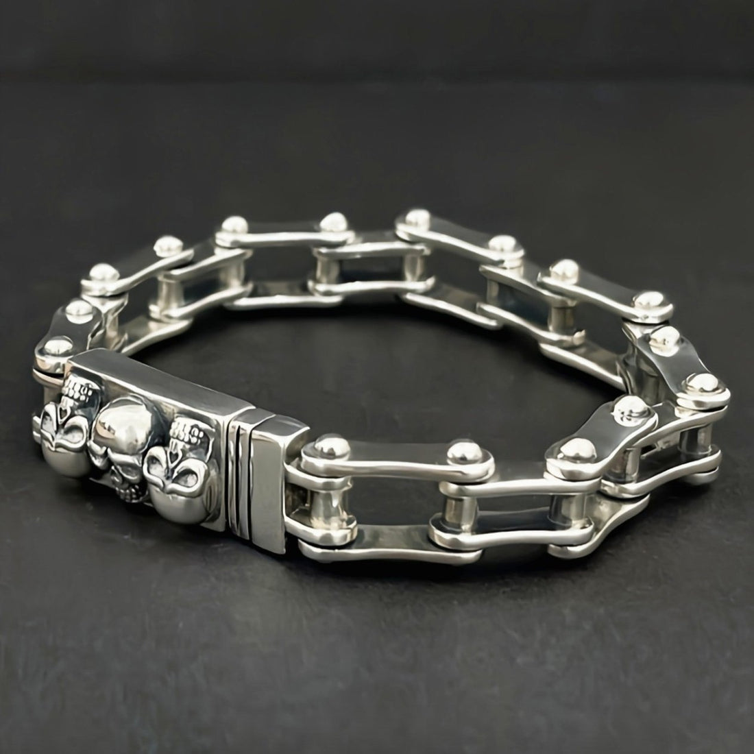 Men's Sterling Silver Skulls Bike Chain Bracelet