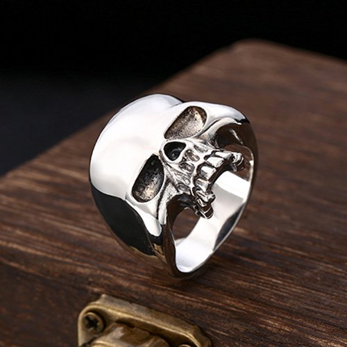 Men's Sterling Silver Sleek Skull Ring