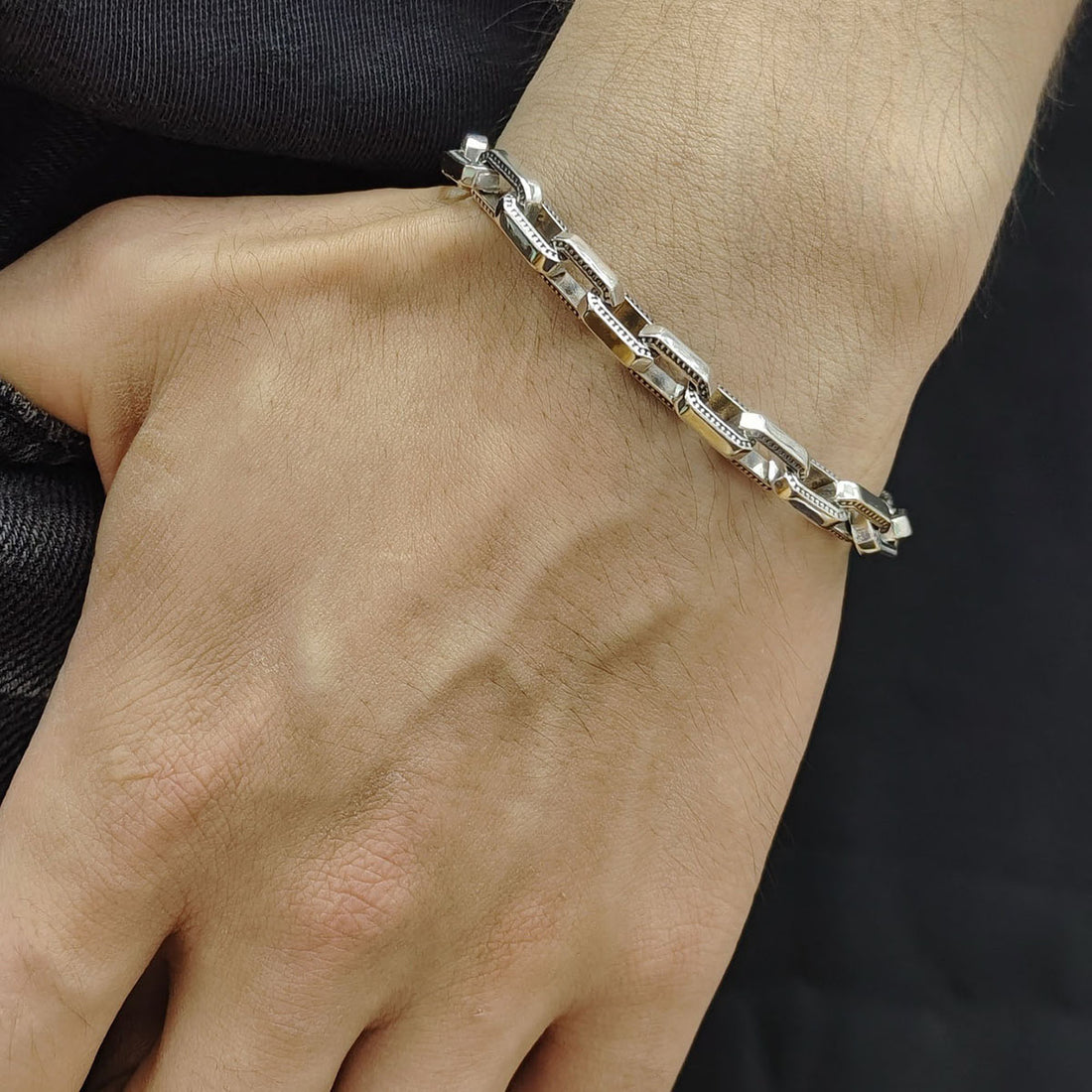 Men’s Sterling Silver Beaded Edge Rectangle Link Bracelet