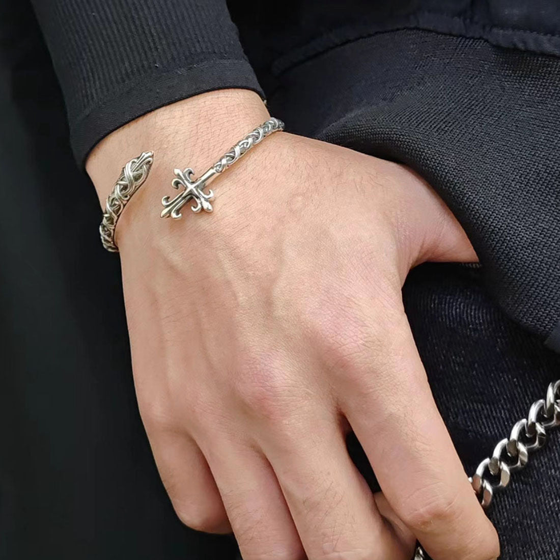 Men’s Sterling Silver Cross Cuff Bracelet with Ivy Pattern