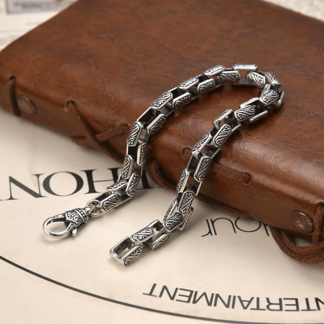 Men’s Sterling Silver Ivy Pattern Link Bracelet