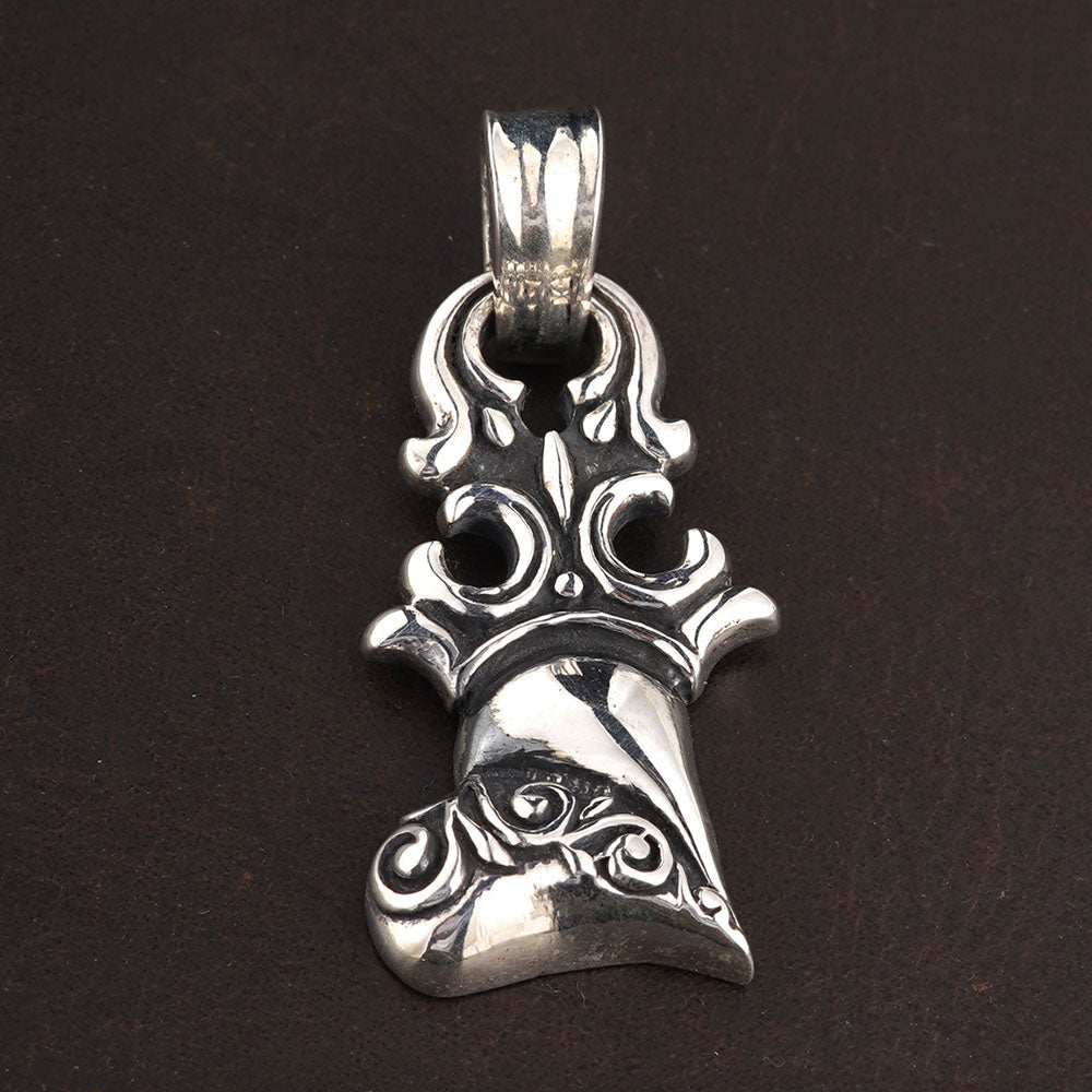 Sterling Silver Ivy Pattern Heart Pendant Necklace