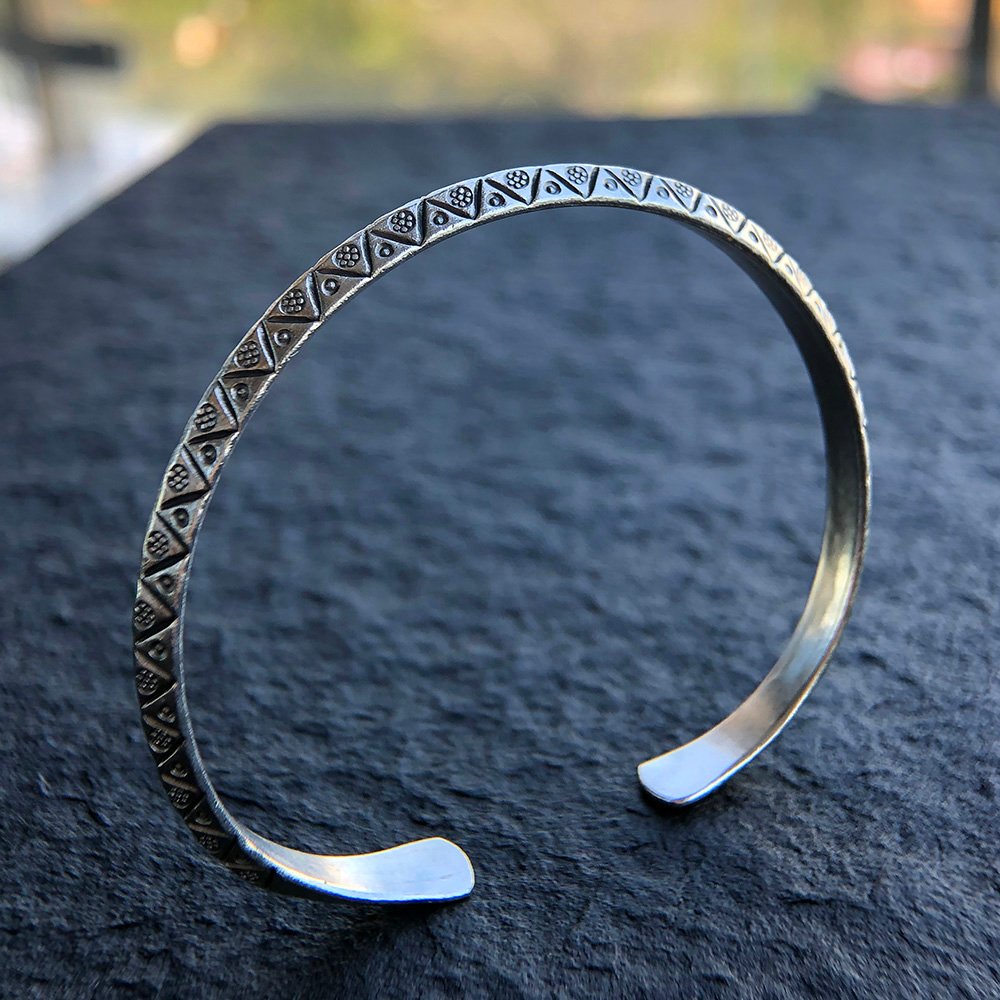 Sterling Silver Triangle Pattern Cuff Bracelet - Jewelry1000.com