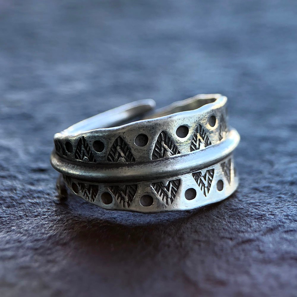 Sterling Silver Triangle Pattern Wrap Ring