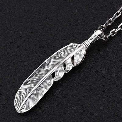 Men's Sterling Silver Indian Pattern Feather Necklace - Jewelry1000.com